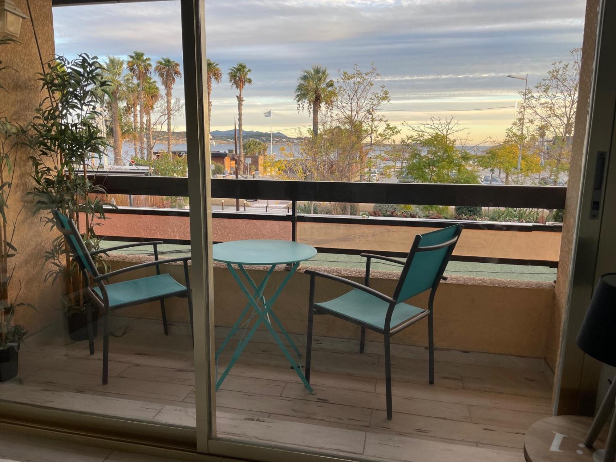 Les Balcons De Bandol Centre Ville Avec Vue Mer Et Face A La Plage Exterior foto